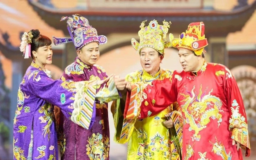 Táo Quân bất ngờ trở lại